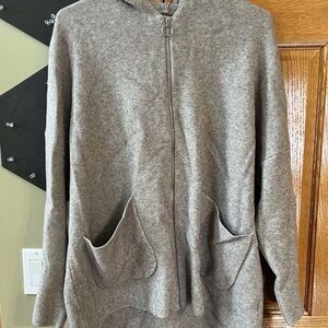 Cozy Gray Zip-Front Women's Hoodie Sweater